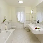 Hotel Mignon 4*