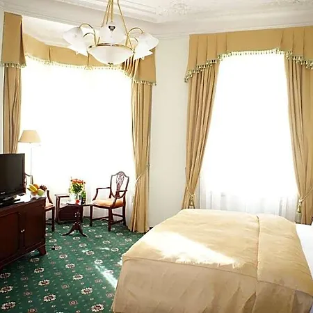 Hotel Mignon 4*