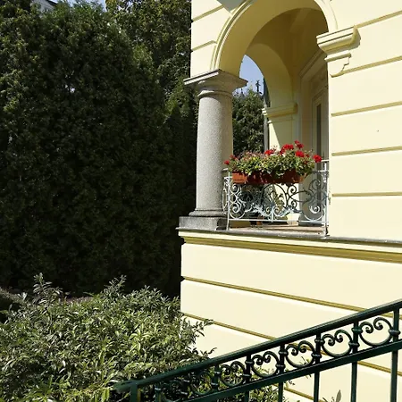 Mignon Hotel